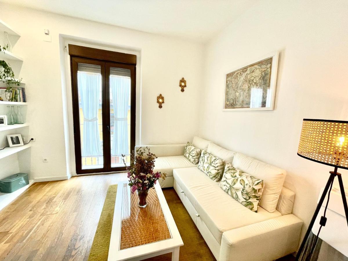 Vista Catedral Apartment Seville Ngoại thất bức ảnh