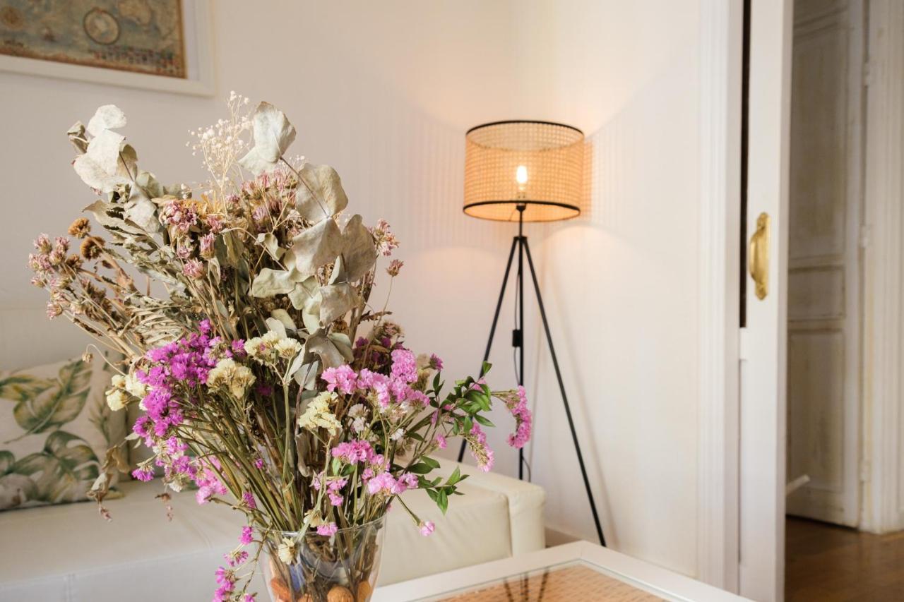 Vista Catedral Apartment Seville Ngoại thất bức ảnh