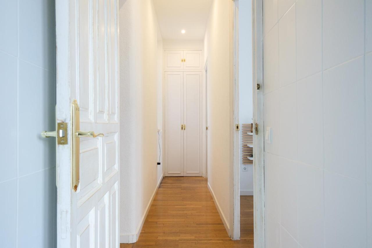 Vista Catedral Apartment Seville Ngoại thất bức ảnh
