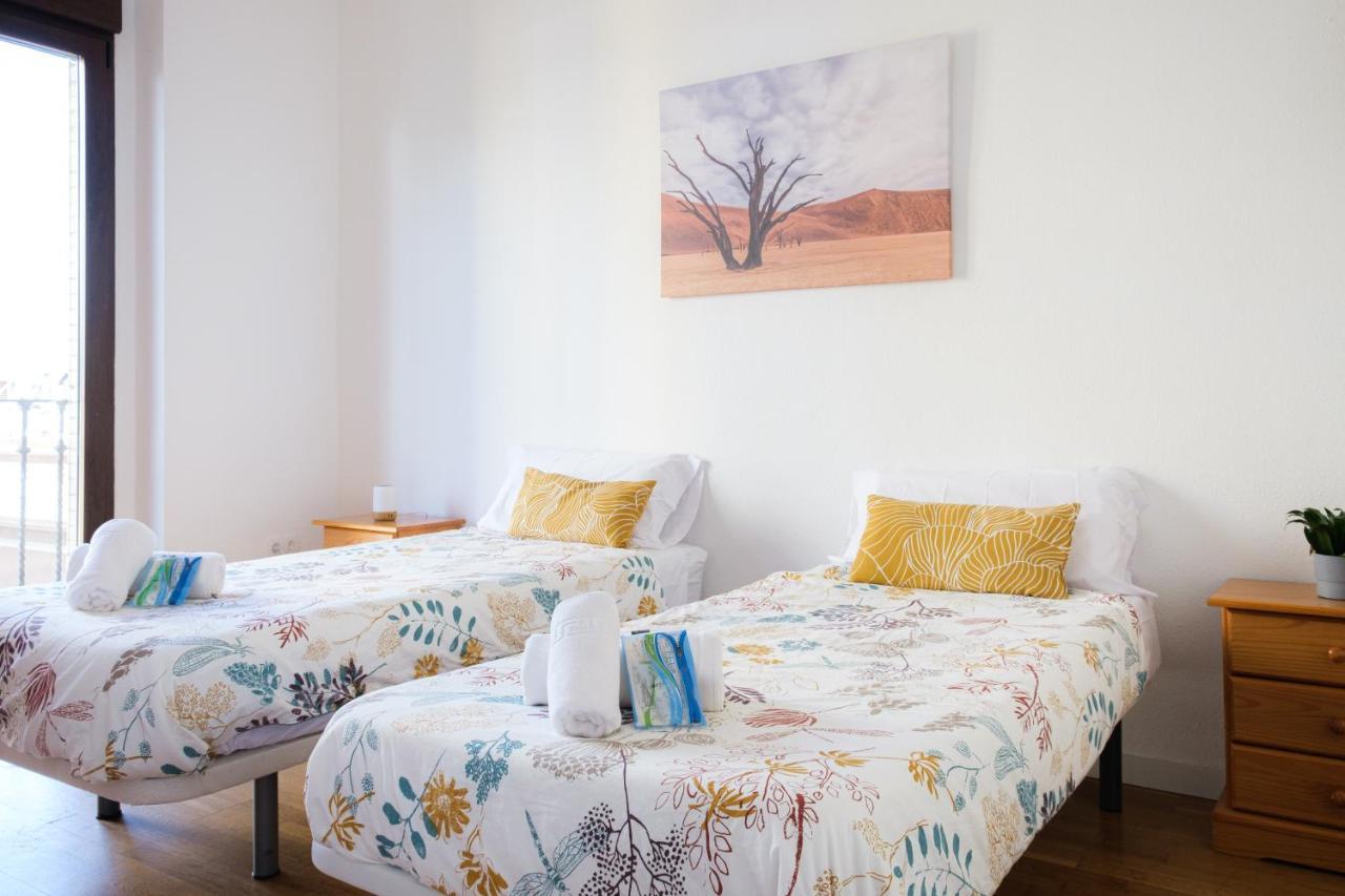 Vista Catedral Apartment Seville Ngoại thất bức ảnh