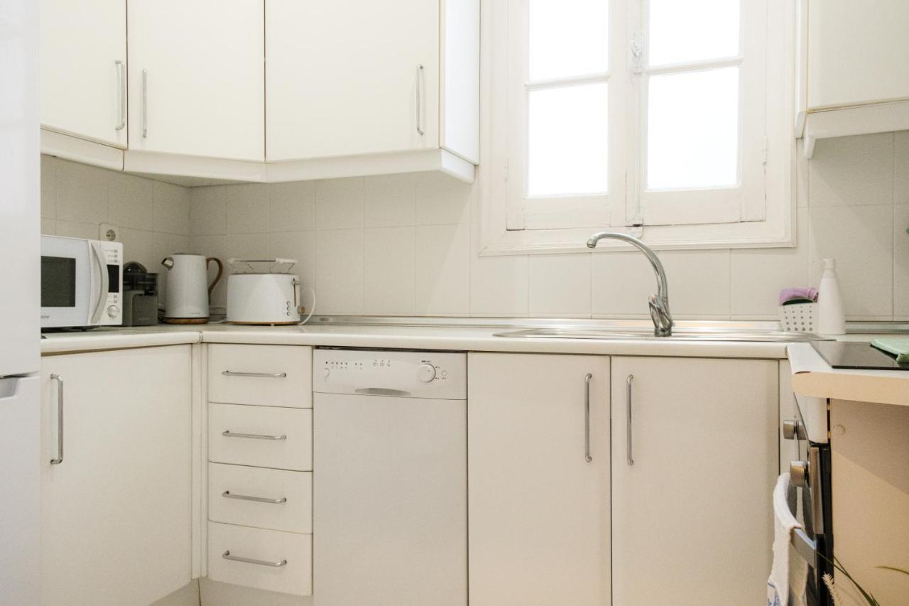 Vista Catedral Apartment Seville Ngoại thất bức ảnh